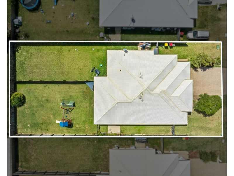 25 Weebah Place, Cambooya QLD 4358