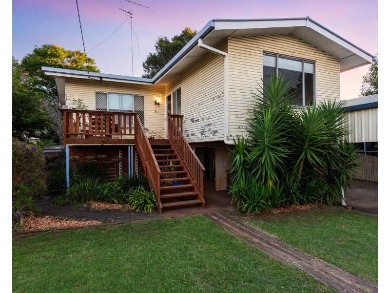 62 Dunne Street, Harristown QLD 4350