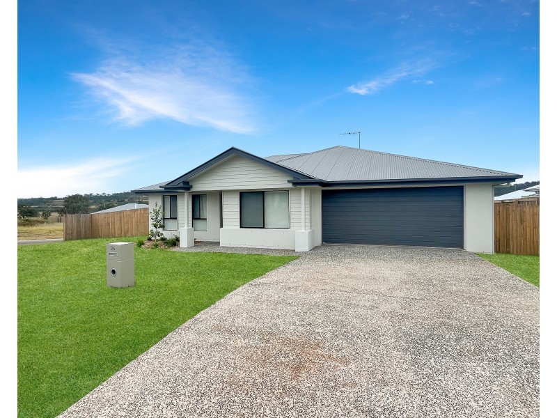 26 Vanessa Crescent, Cotswold Hills QLD 4350