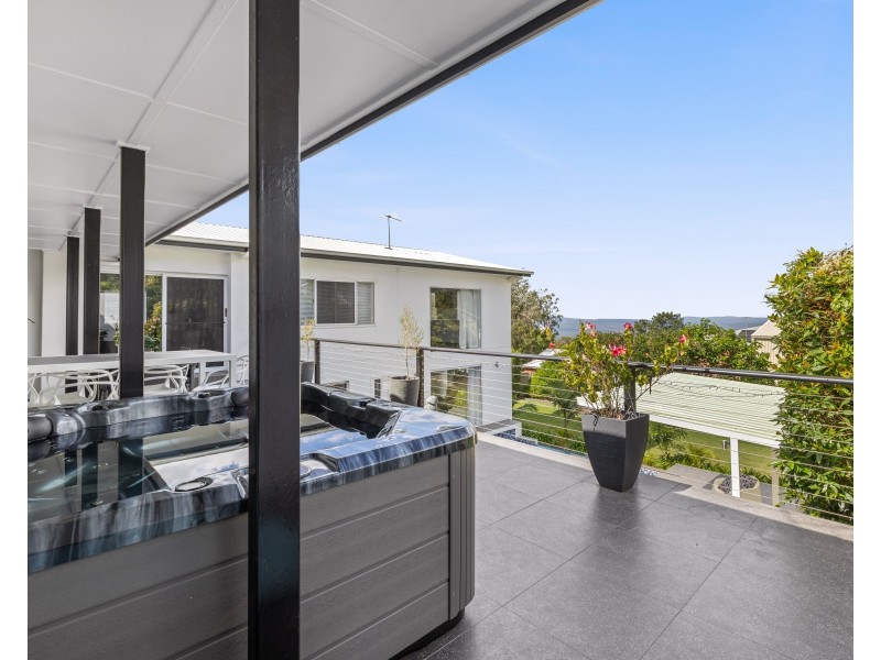 90 Tourist Road, Rangeville QLD 4350