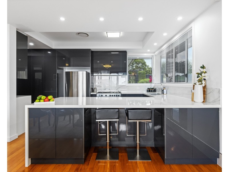 90 Tourist Road, Rangeville QLD 4350