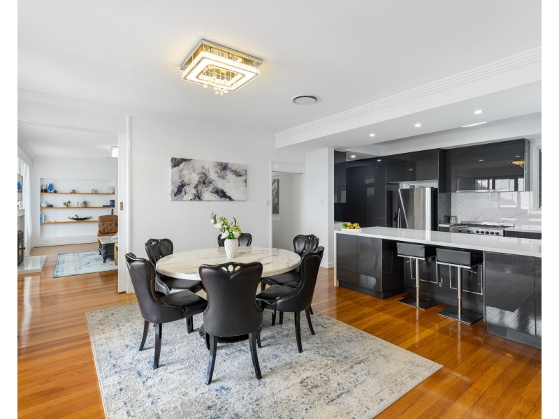 90 Tourist Road, Rangeville QLD 4350