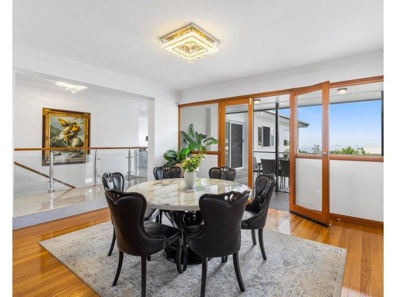 90 Tourist Road, Rangeville QLD 4350