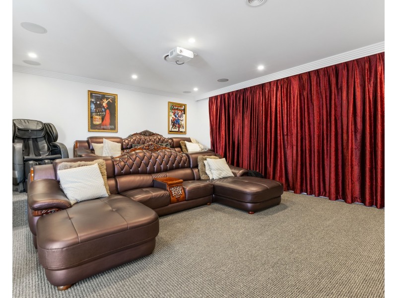 90 Tourist Road, Rangeville QLD 4350