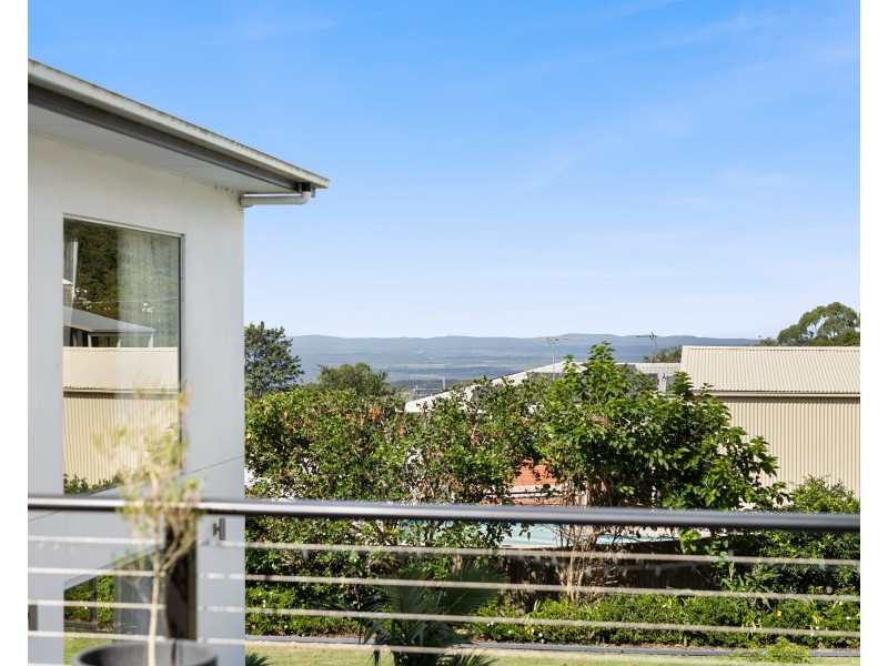 90 Tourist Road, Rangeville QLD 4350