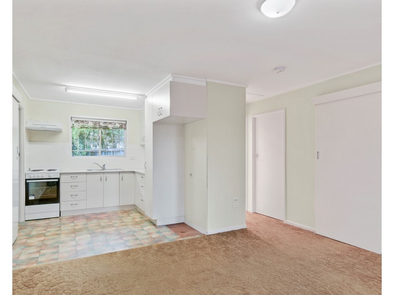 Unit 3/335 West Street, Harristown QLD 4350