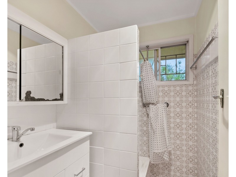 Unit 3/335 West Street, Harristown QLD 4350