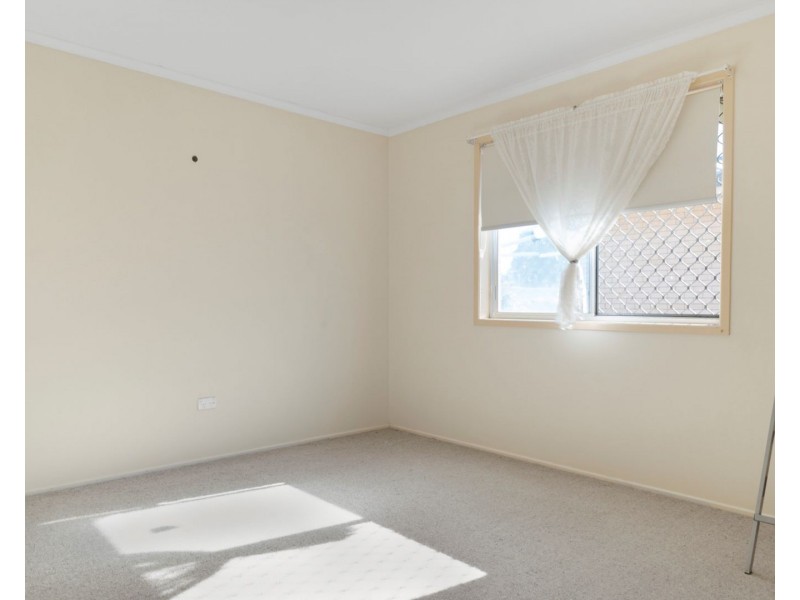 64A Debra Street, Centenary Heights QLD 4350