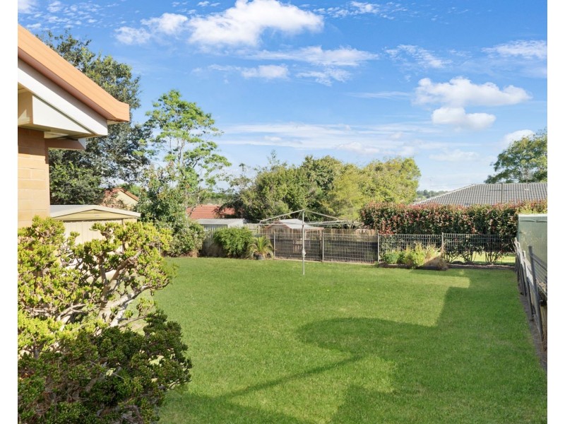 64A Debra Street, Centenary Heights QLD 4350