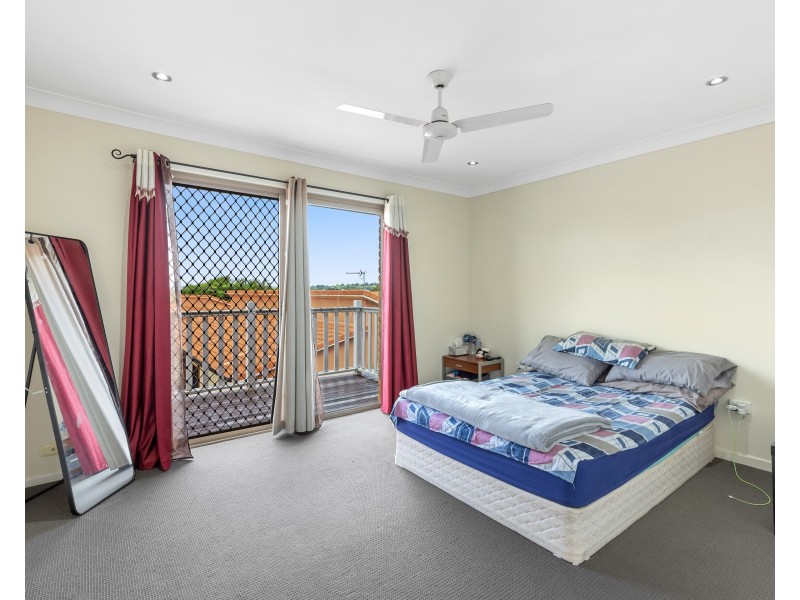 Unit 3/226 Herries Street, Newtown QLD 4350