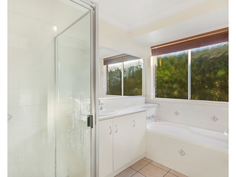 14 Rogers Drive, Highfields QLD 4352