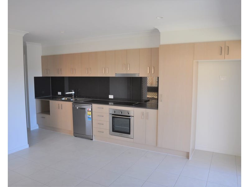Unit 2/17 Diva Lane, Glenvale QLD 4350
