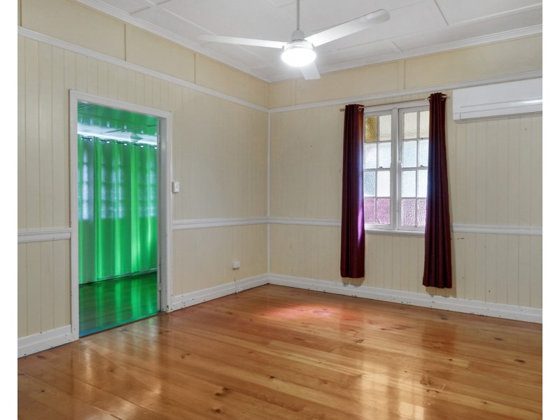 3 Dunne Street, Harristown QLD 4350