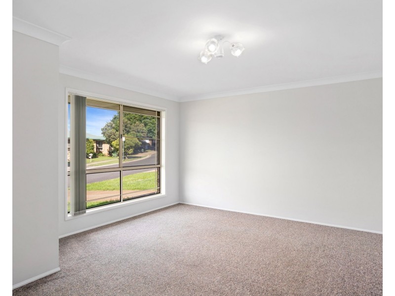 11 Baron Court, Wilsonton QLD 4350