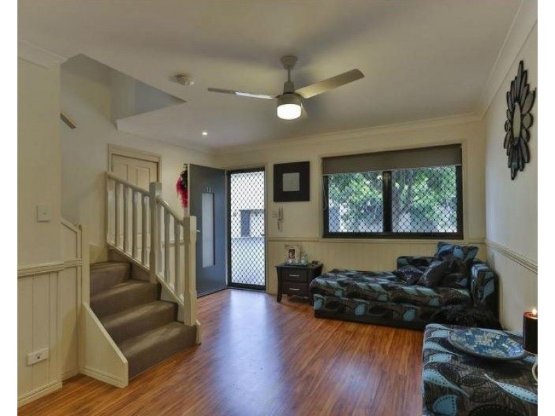 Unit 11/66 Tara Street, Wilsonton QLD 4350