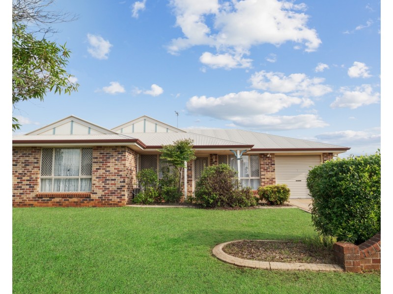 10 Gundry Court, Kearneys Spring QLD 4350