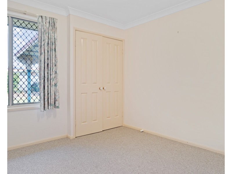 10 Gundry Court, Kearneys Spring QLD 4350