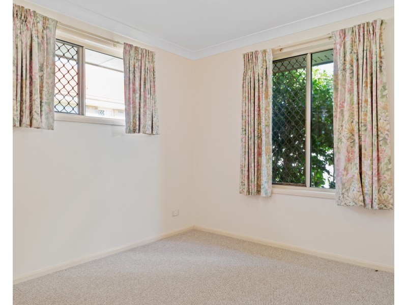 10 Gundry Court, Kearneys Spring QLD 4350