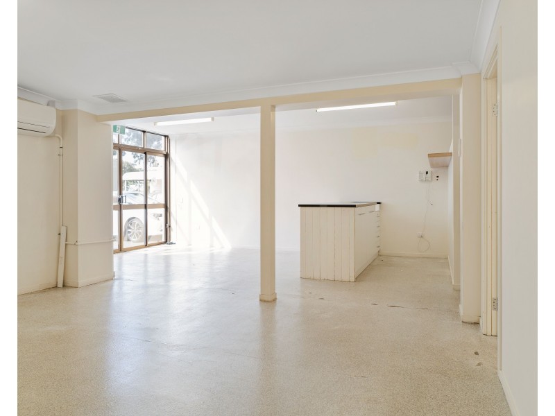 2/320 Ruthven Street, Toowoomba City QLD 4350