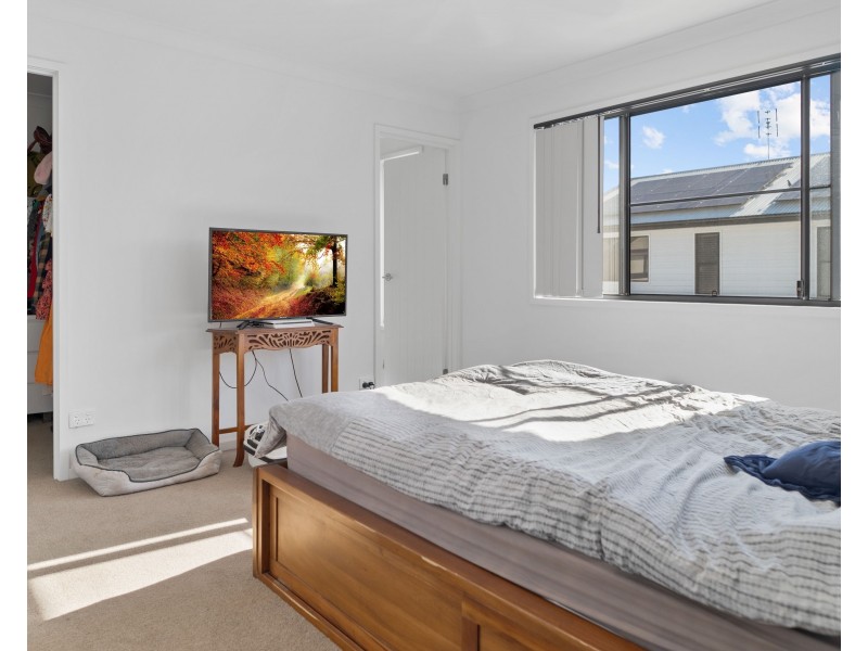 Unit 8/319A Bridge Street, Newtown QLD 4350