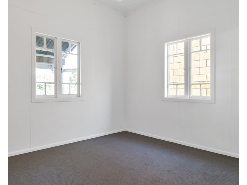 4 Station Street, Toowoomba City QLD 4350