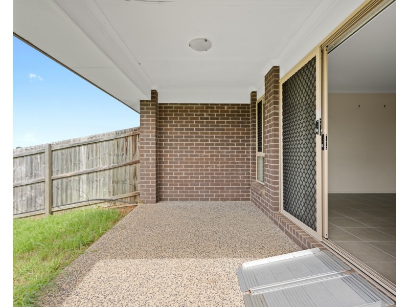 Unit 1/38 Capital Drive, Rosenthal Heights QLD 4370