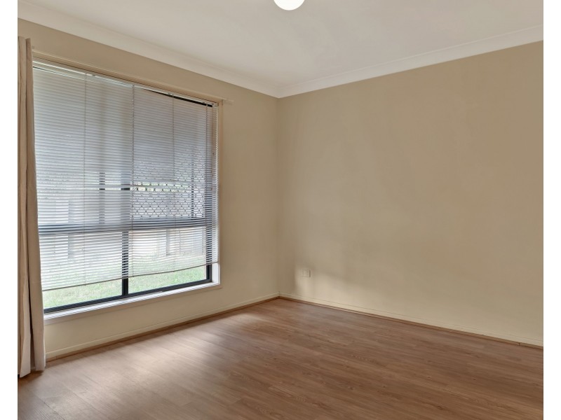158 Baker Street, Darling Heights QLD 4350