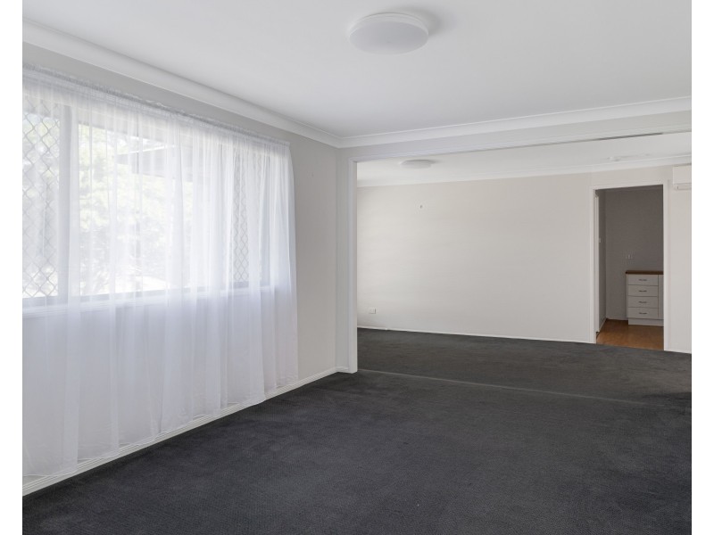 1 Schmidt Court, Top Camp QLD 4350