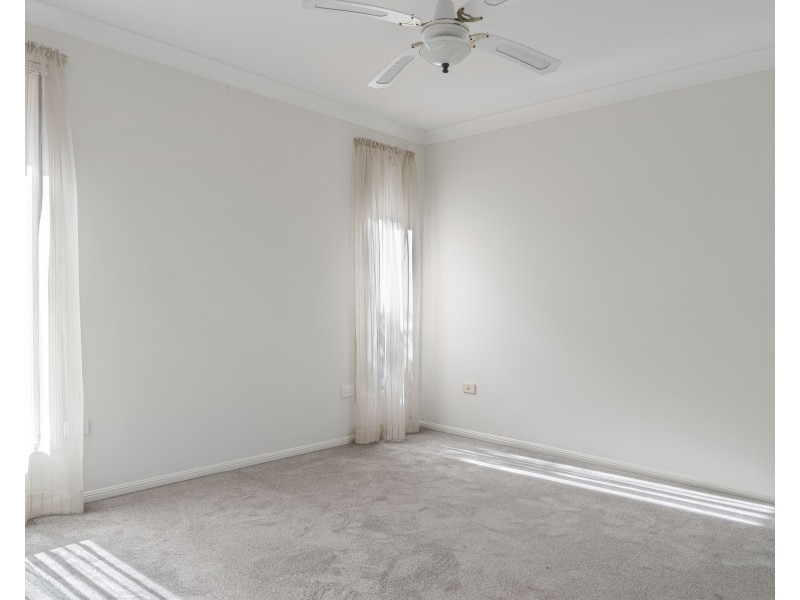 1 Schmidt Court, Top Camp QLD 4350