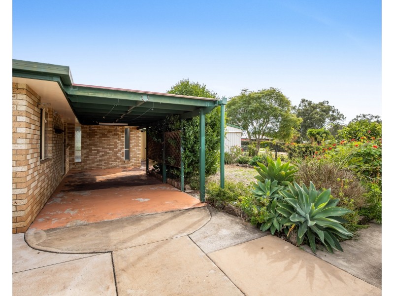 7 Highland Park Road, Meringandan West QLD 4352