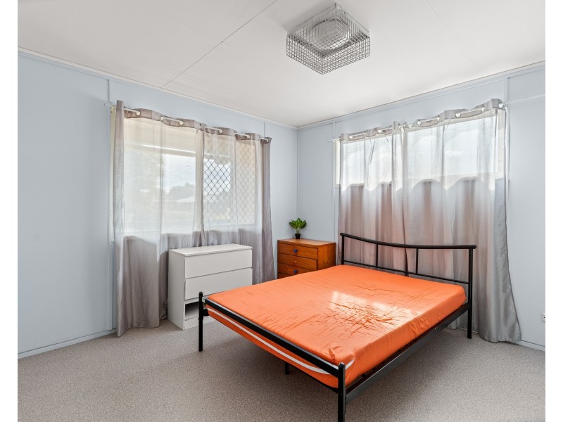 7 Highland Park Road, Meringandan West QLD 4352