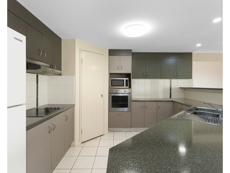 69 Polzin Road, Highfields QLD 4352