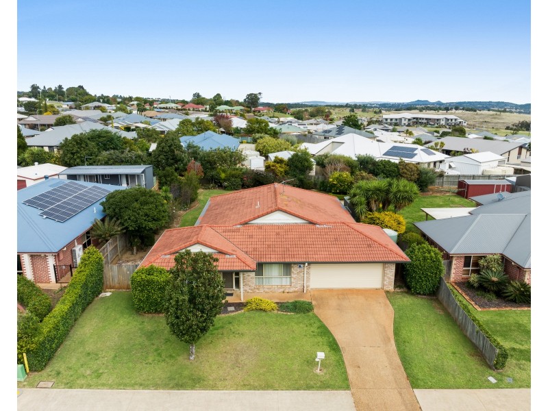 69 Polzin Road, Highfields QLD 4352