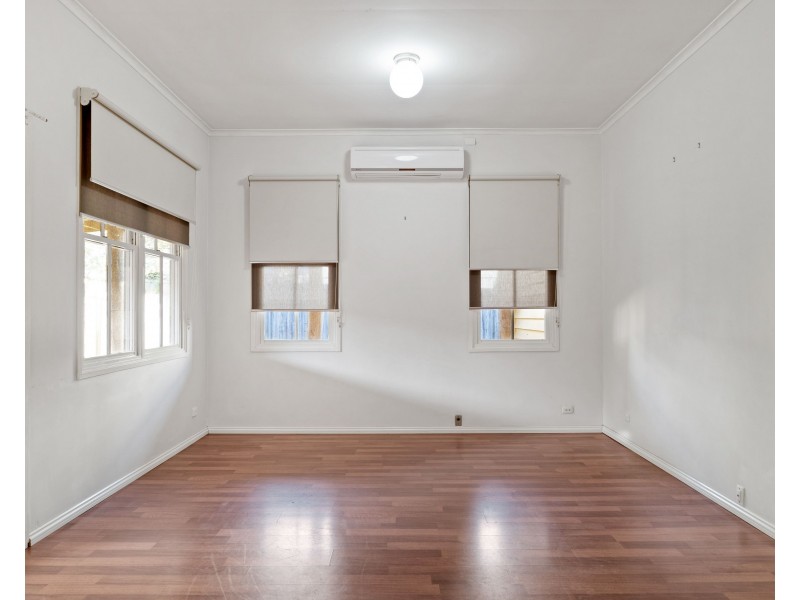 19 Herries Street, East Toowoomba QLD 4350