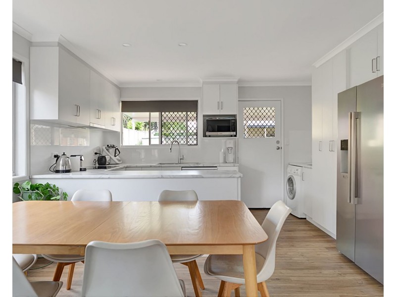 14 Brendanbri Street, Kearneys Spring QLD 4350