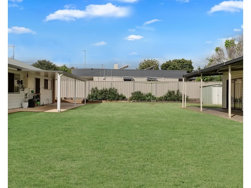 14 Brendanbri Street, Kearneys Spring QLD 4350