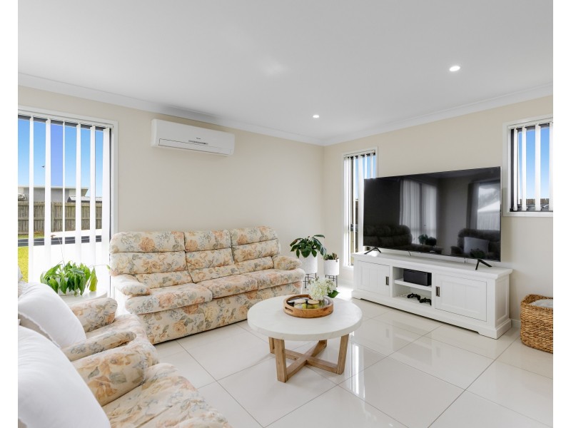 31 Tarcoola Street, Wyreema QLD 4352
