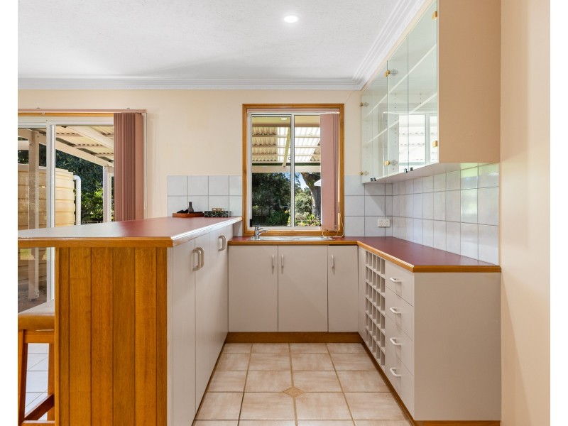 10 Maylen Court, Highfields QLD 4352