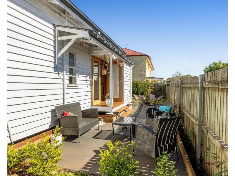 5 Frederick Street, East Toowoomba QLD 4350