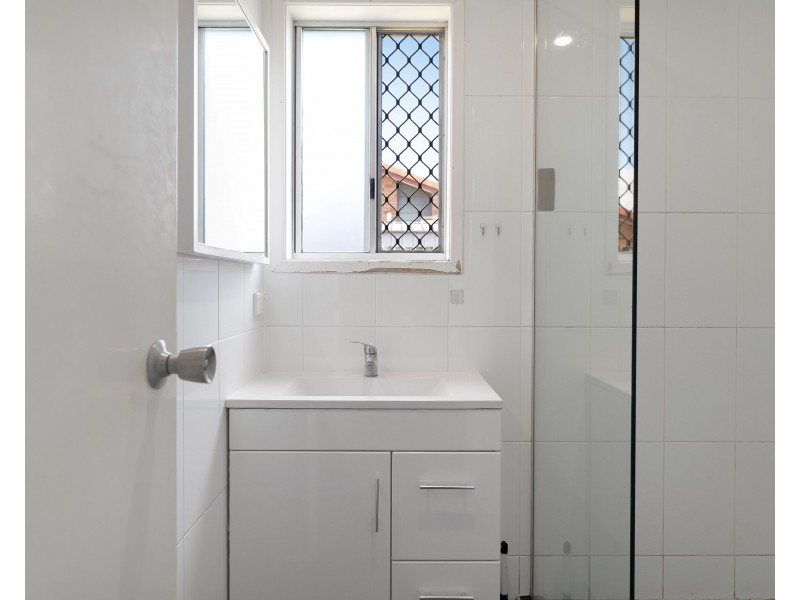 Unit 2/50 Wuth Street, Darling Heights QLD 4350
