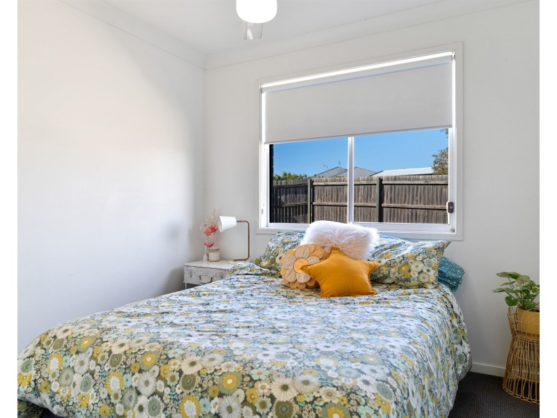 Unit 2/10 Sienna Drive, Glenvale QLD 4350