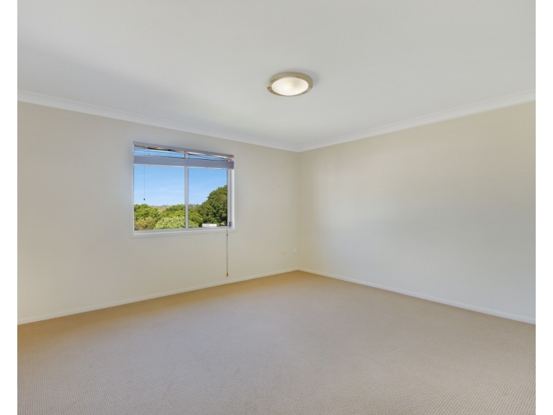 Unit 5/16 Anzac Avenue, Newtown QLD 4350