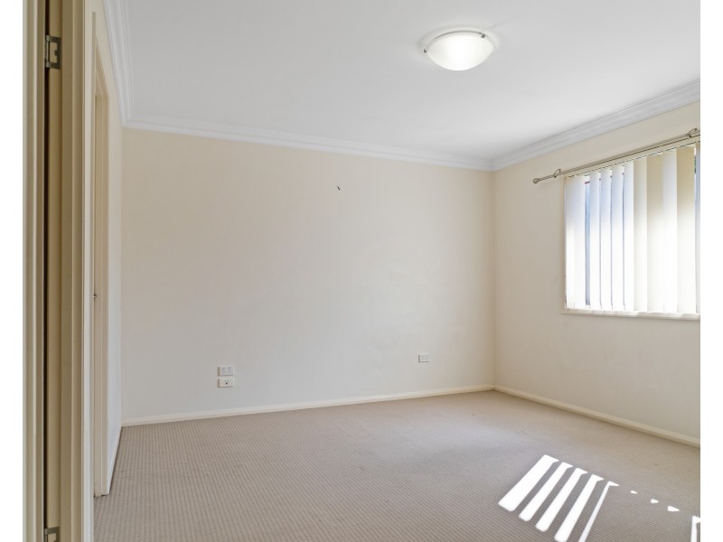 Unit 1/29 Helen Street, Newtown QLD 4350