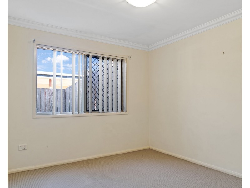 Unit 1/29 Helen Street, Newtown QLD 4350