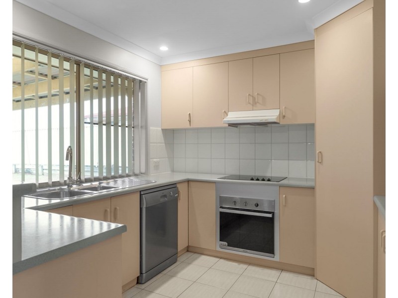 19 Sondergeld Court, Kearneys Spring QLD 4350