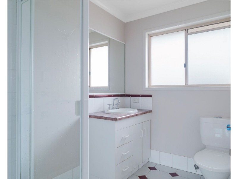 19 Sondergeld Court, Kearneys Spring QLD 4350