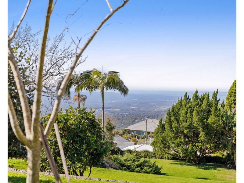 58 Tourist Road, East Toowoomba QLD 4350