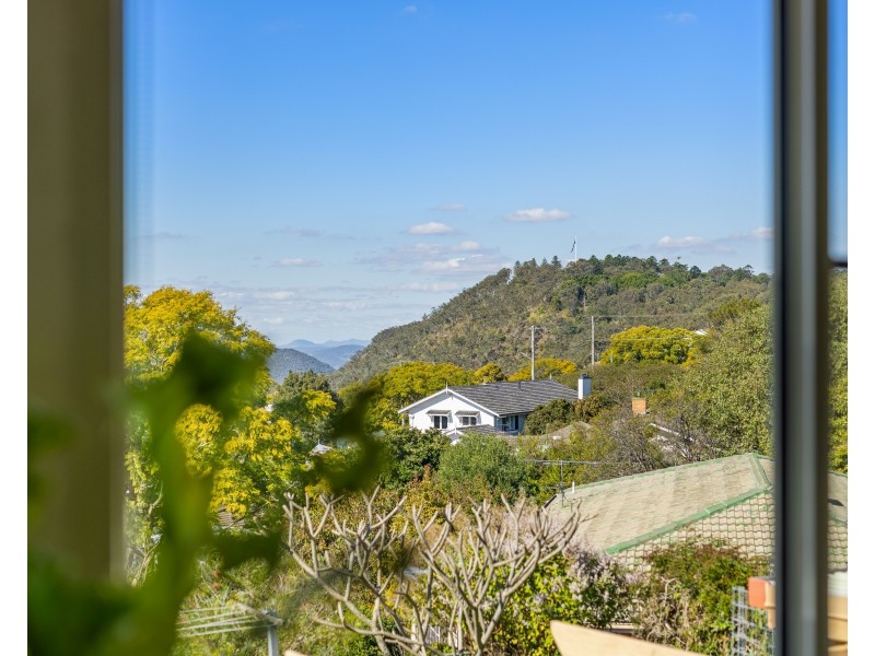 58 Tourist Road, East Toowoomba QLD 4350