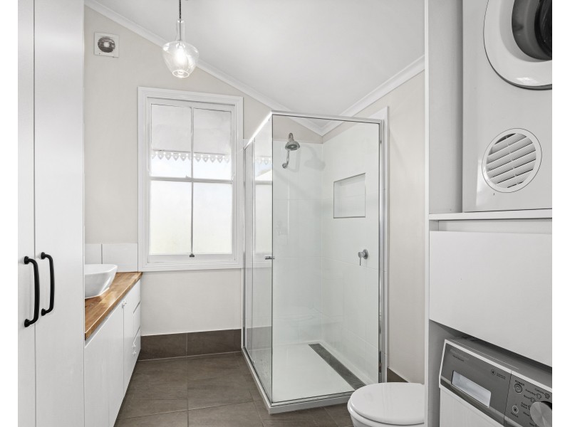 121 MacKenzie Street, East Toowoomba QLD 4350