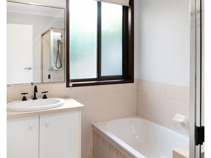 3 Magann Court, Darling Heights QLD 4350